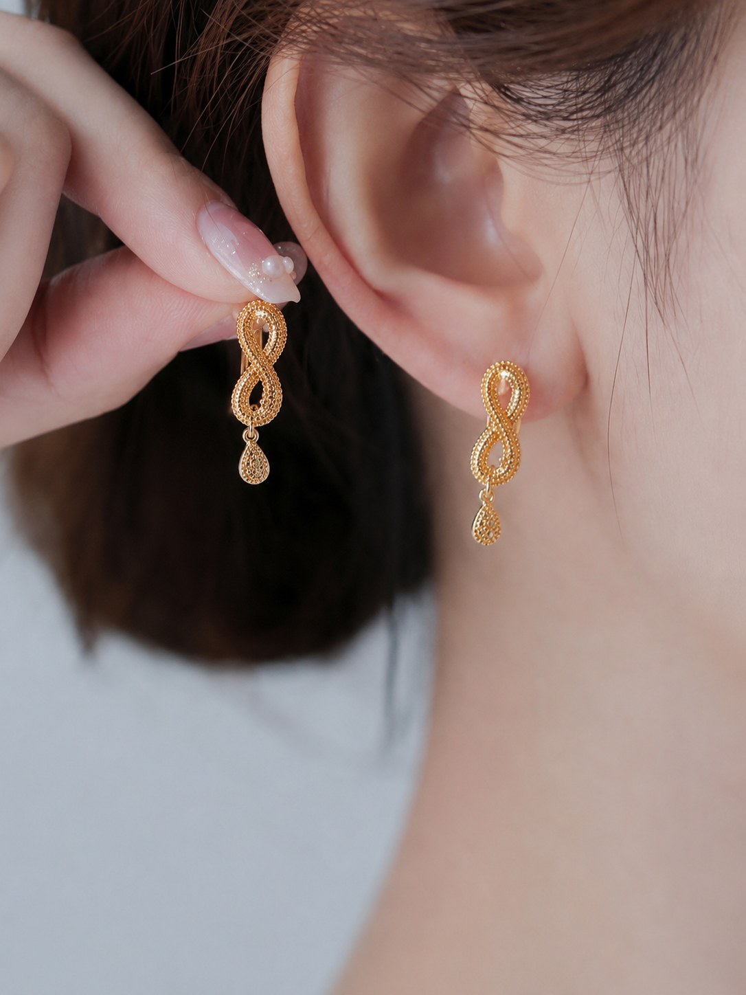 Luxe Infinity Dangle Earrings