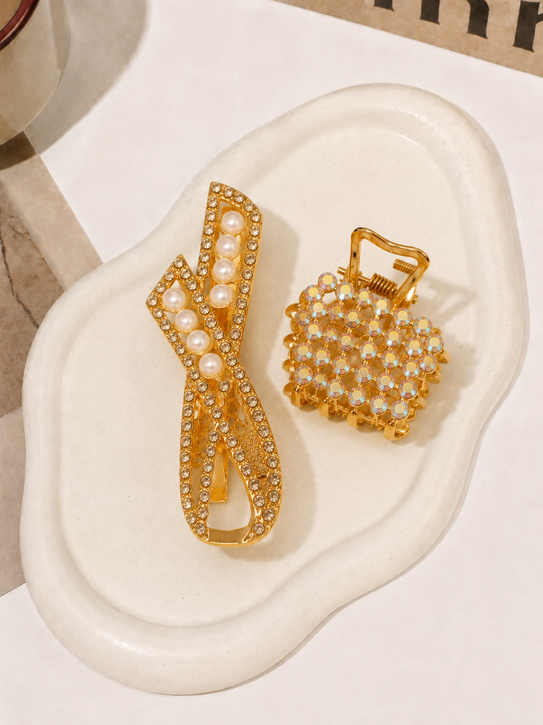 Luxury Pearl Bow Hair Clip